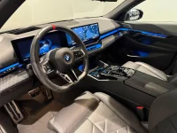 BMW i5 M60 xDrive Touring M Sport Pro Panorama Drag B&W 21" 0kW thumbnail