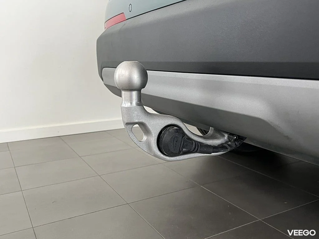 BMW iX1 eDrive20 Rattvärme Nav Dragkrok Park Assist 0kW