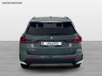 BMW iX1 eDrive20 Rattvärme Nav Dragkrok Park Assist 0kW thumbnail