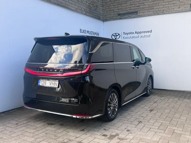 Image of Lexus LM350H 140kW