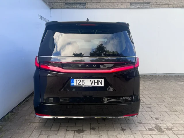 Image of Lexus LM350H 140kW