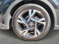 Toyota C-HR 72kW thumbnail