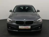 BMW 320 2 140kW thumbnail