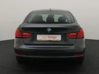 BMW 320 2 140kW thumbnail