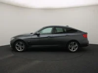 BMW 320 2 140kW thumbnail