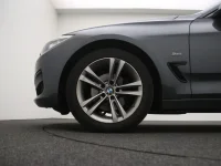 BMW 320 2 140kW thumbnail