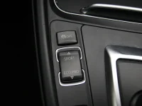 BMW 320 2 140kW thumbnail