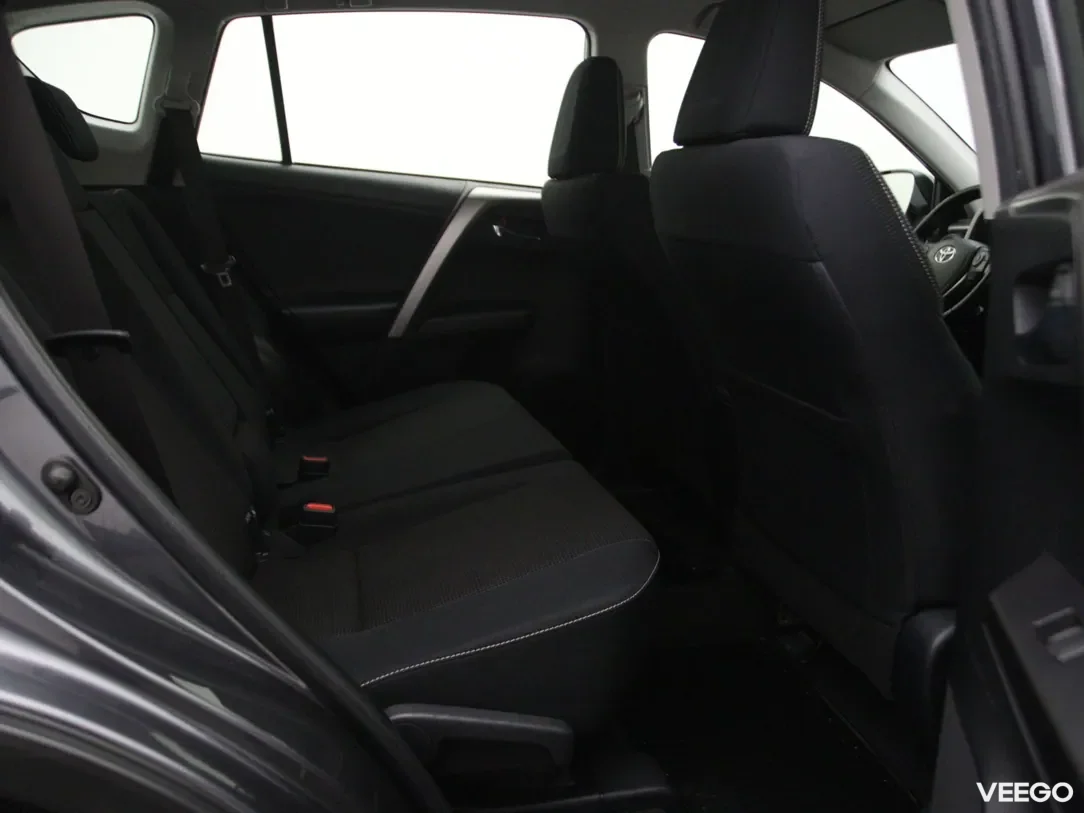 Toyota RAV4 2 105kW