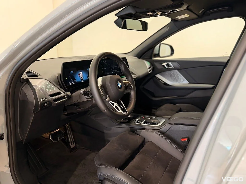BMW 120 M-Sport interiört + exteriört, Rattvärme, Navigation 0kW