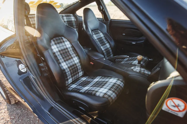 Image of Porsche 911 Carrera 4 3.4 221kW
