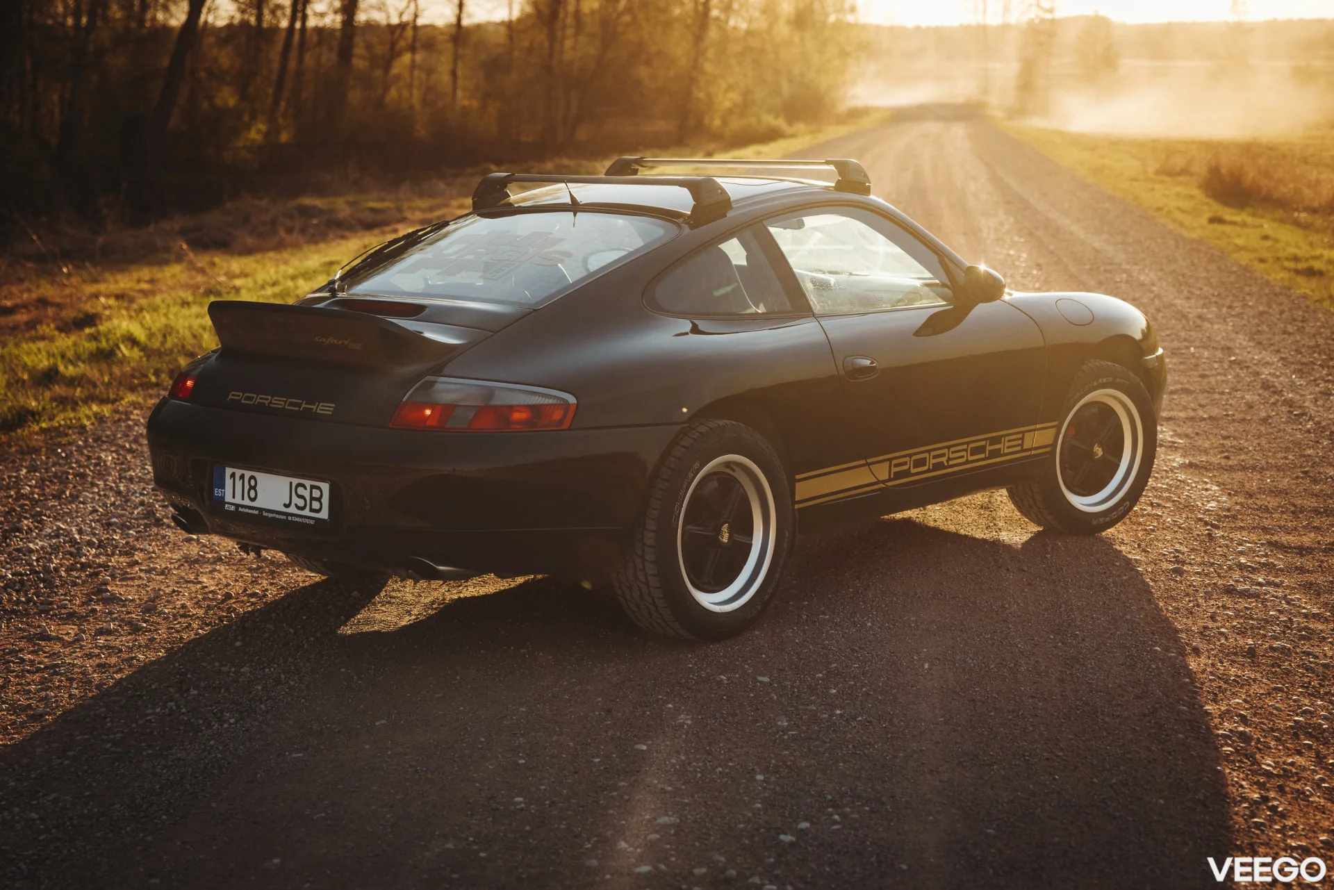 Porsche 911 Carrera 4 3.4 221kW