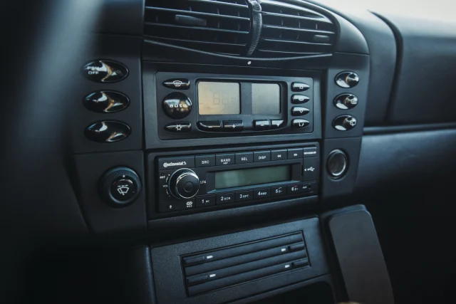 Image of Porsche 911 Carrera 4 3.4 221kW
