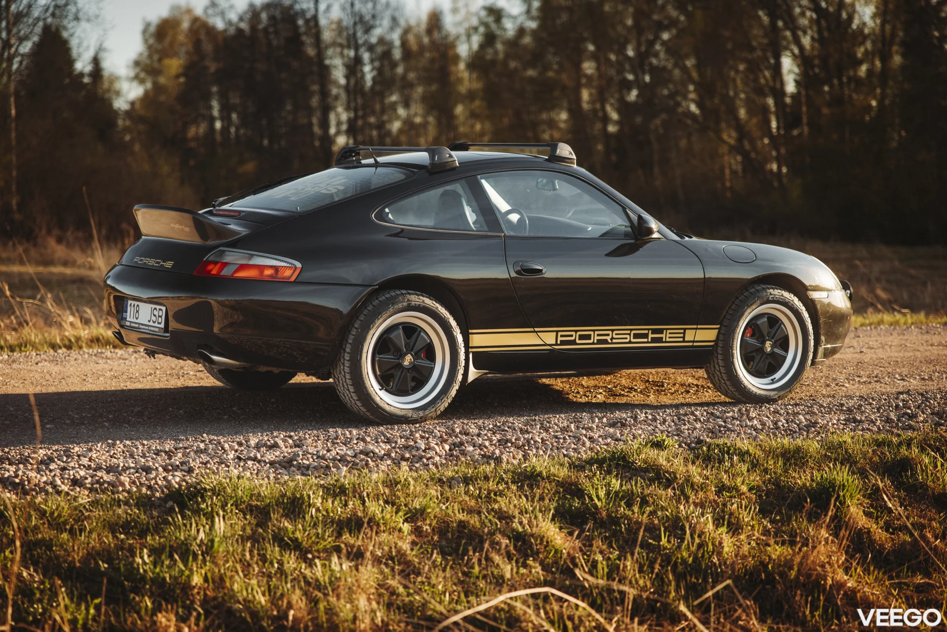 Porsche 911 Carrera 4 3.4 221kW