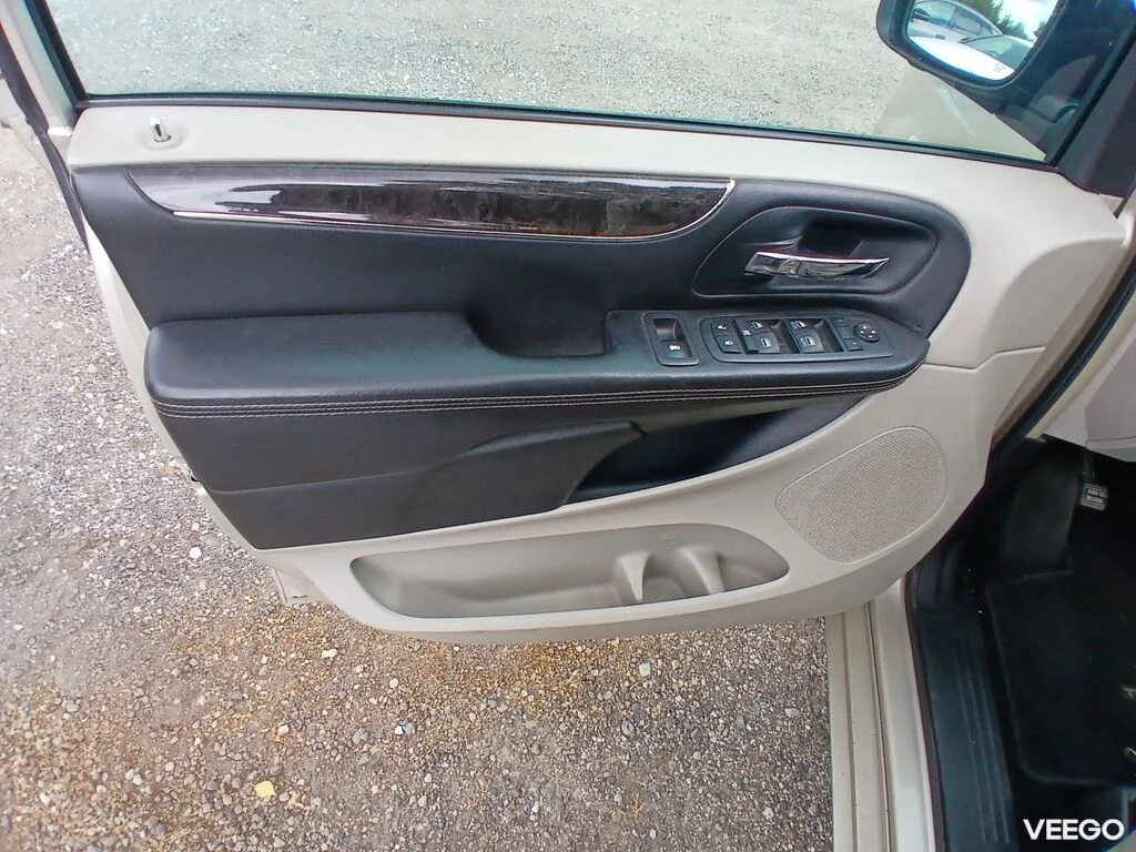 Chrysler Town & Country 3.6 211kW