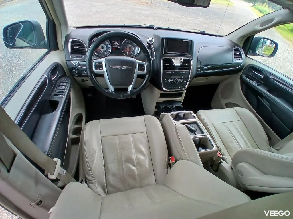 Chrysler Town & Country 3.6 211kW