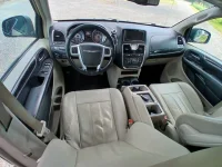 Chrysler Town & Country 3.6 211kW thumbnail