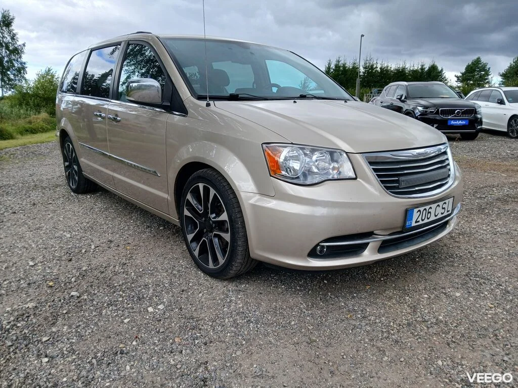 Chrysler Town & Country 3.6 211kW