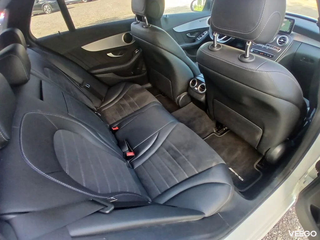 Mercedes-Benz C300 AMG Night Edition PHEV 2.0 225kW