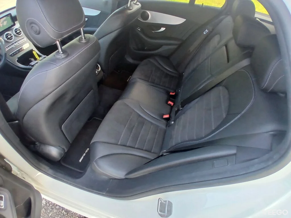 Mercedes-Benz C300 AMG Night Edition PHEV 2.0 225kW
