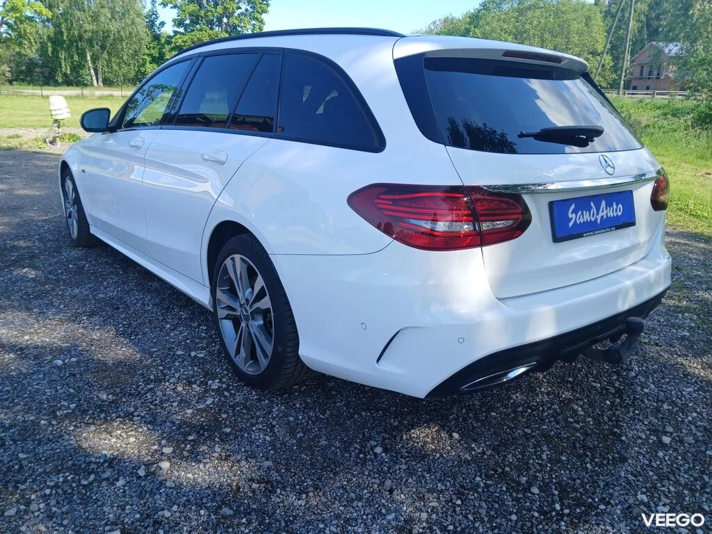 Mercedes-Benz C300 AMG Night Edition PHEV 2.0 225kW