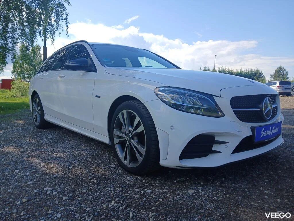 Mercedes-Benz C300 AMG Night Edition PHEV 2.0 225kW