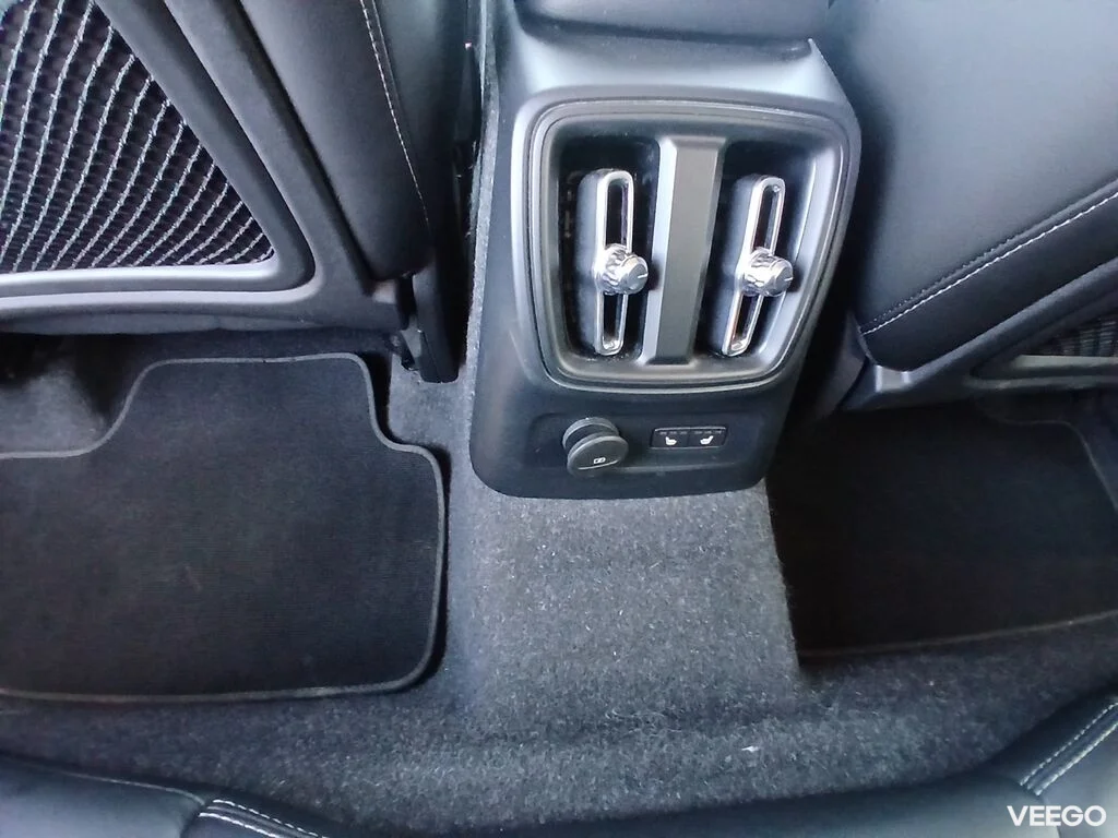 Volvo XC40 INSCRIPTION 1.5 125kW