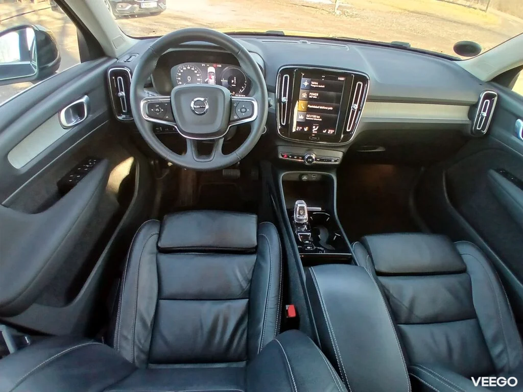 Volvo XC40 INSCRIPTION 1.5 125kW