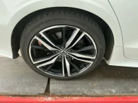 Volvo V60 T6 AWD R-DESIGN RECHARGE AWD 2.0 257kW thumbnail