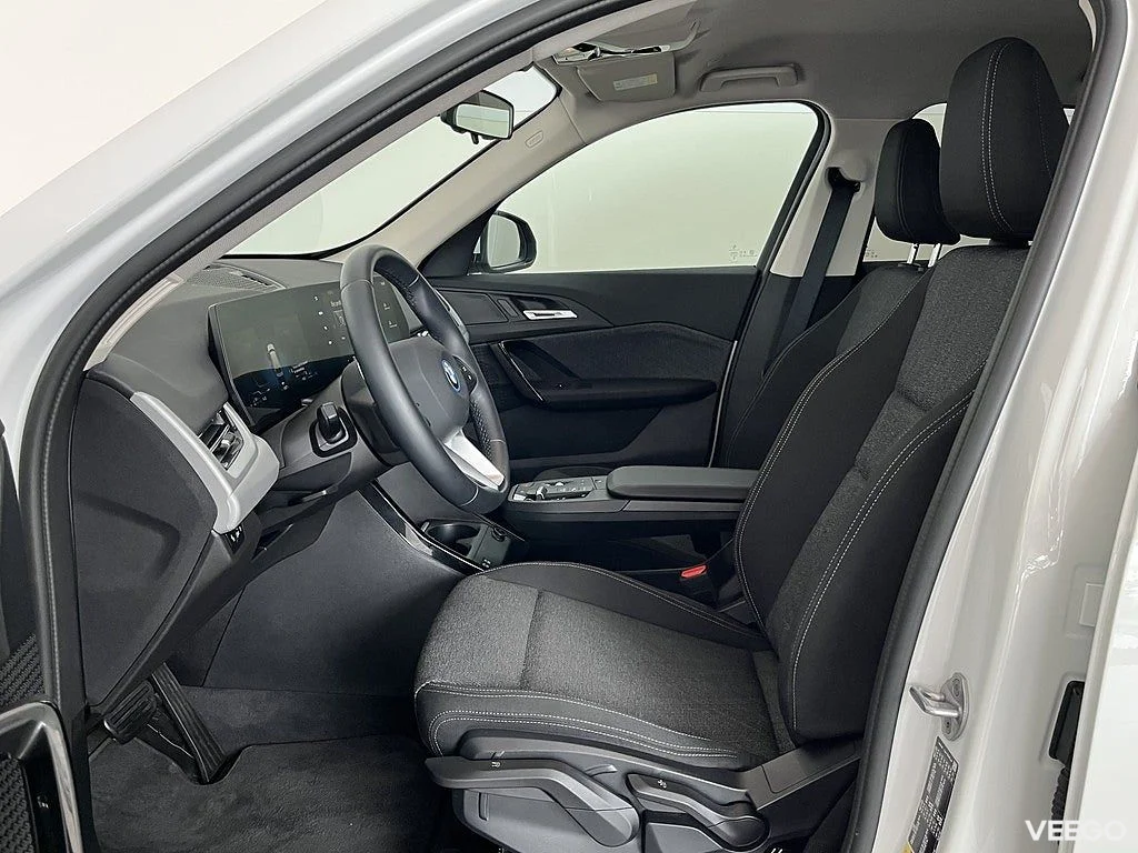 BMW X1 xDrive25e Dragkrok 17" Rattvärme Drive/Park Assist 0kW