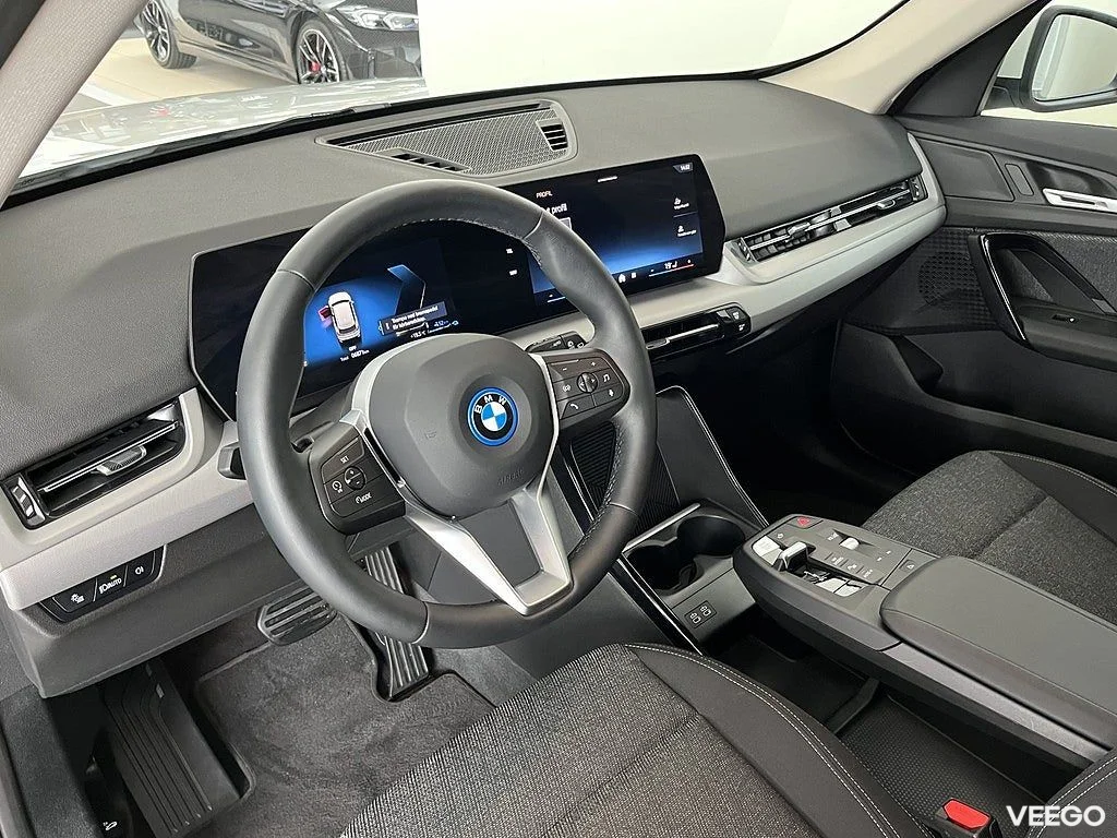 BMW X1 xDrive25e Dragkrok 17" Rattvärme Drive/Park Assist 0kW