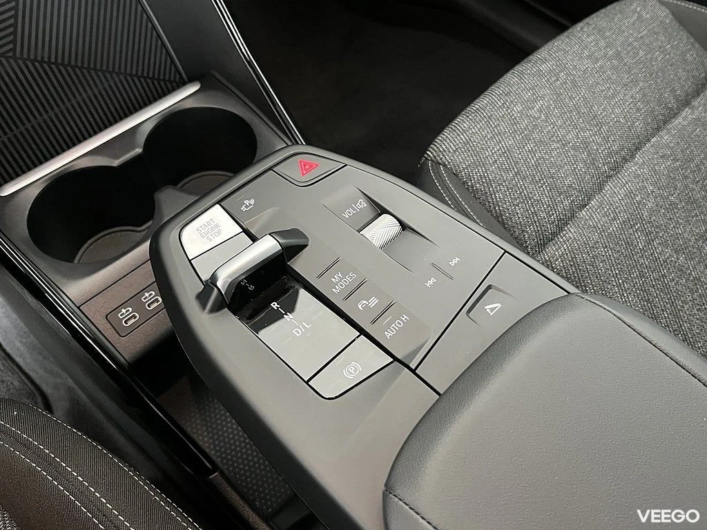 BMW X1 xDrive25e Dragkrok 17" Rattvärme Drive/Park Assist 0kW