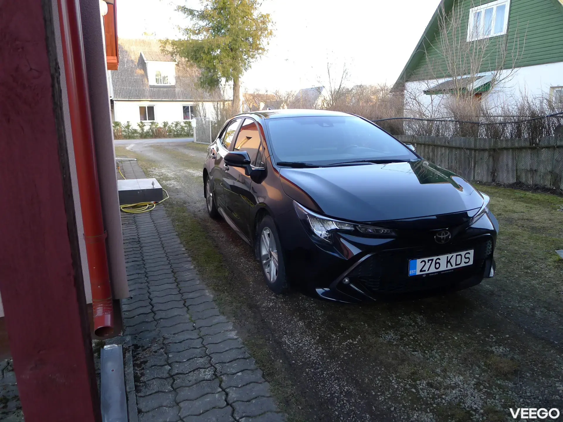 Toyota Corolla luukpära 1.2 85kW