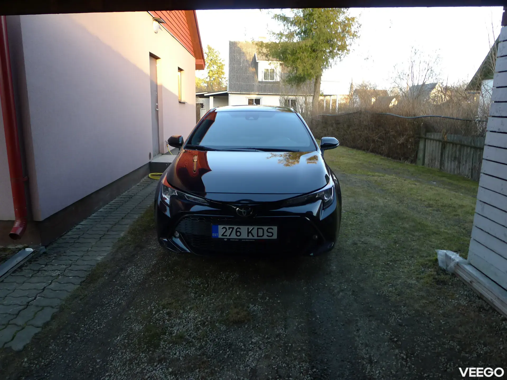 Toyota Corolla luukpära 1.2 85kW