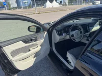 Volvo V60 Cross Country 2.0 147kW thumbnail