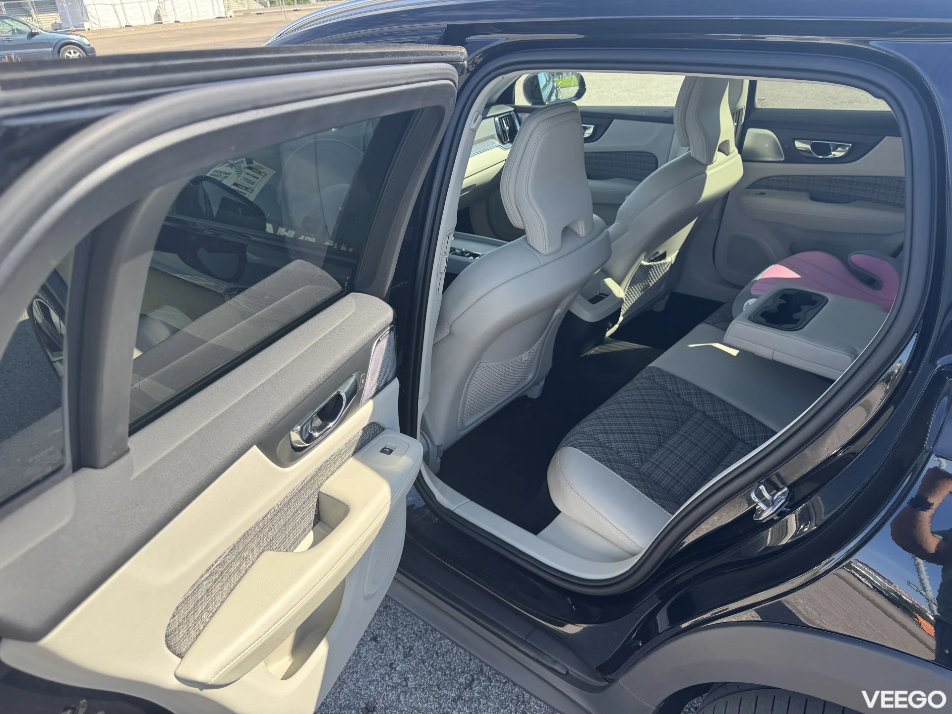 Volvo V60 Cross Country 2.0 147kW