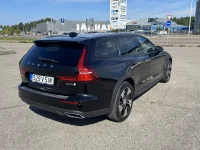 Volvo V60 Cross Country 2.0 147kW thumbnail