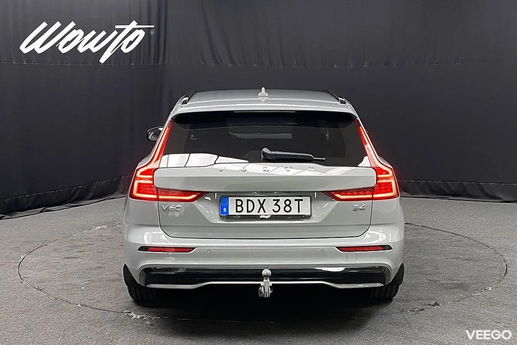 Volvo V60 B4 197HK Plus Dark /360 /H/K /Drag 145kW