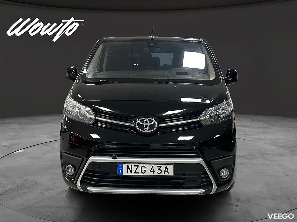 Toyota Proace Verso Shuttle L3 9-Sits HUD Värmare 88kW
