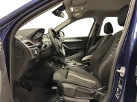 BMW X1 xDrive20i Automat Sport Line / Dragkrok / 1 Ägare 141kW