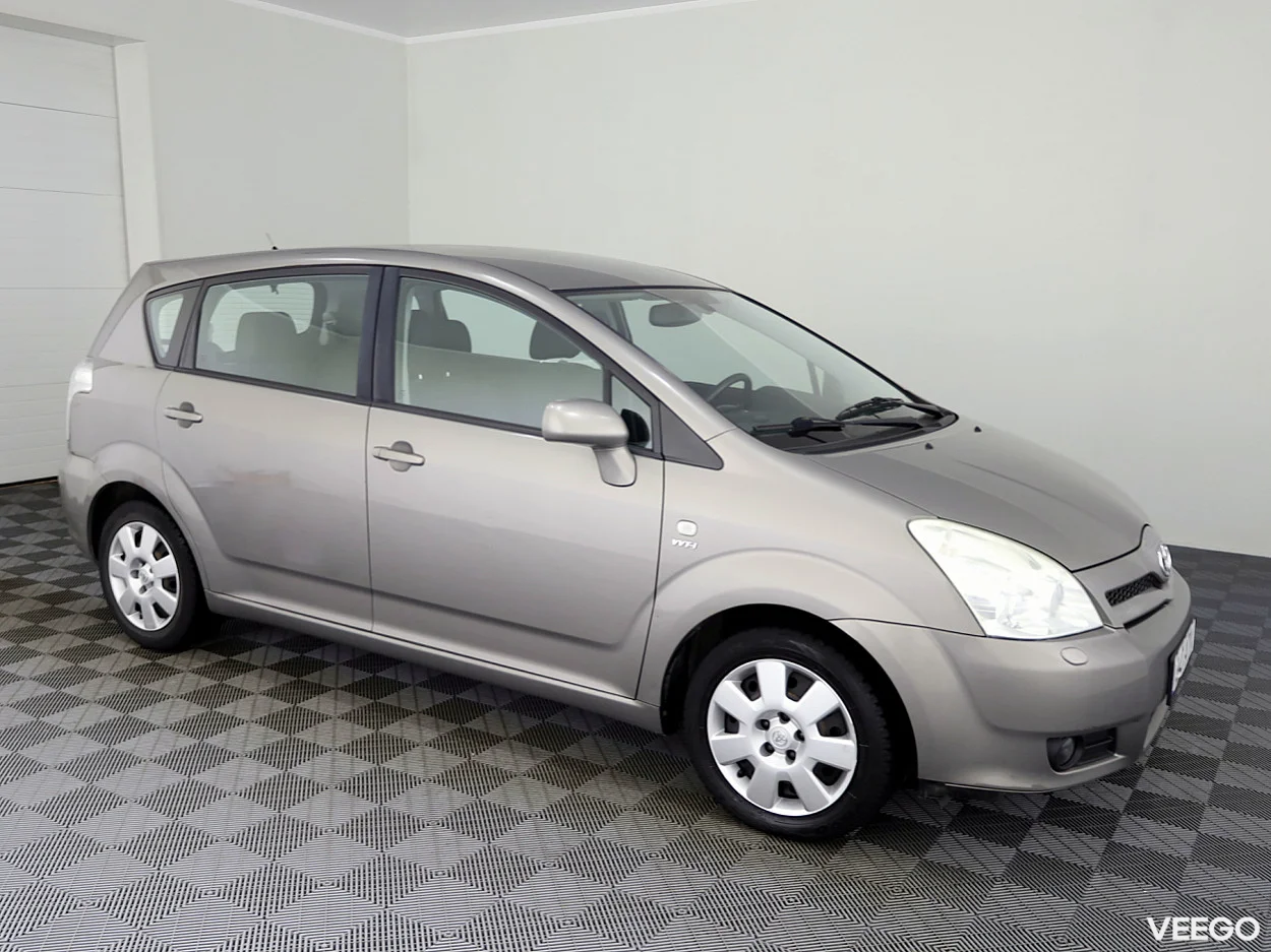 Toyota Corolla Verso 1.6 81kW