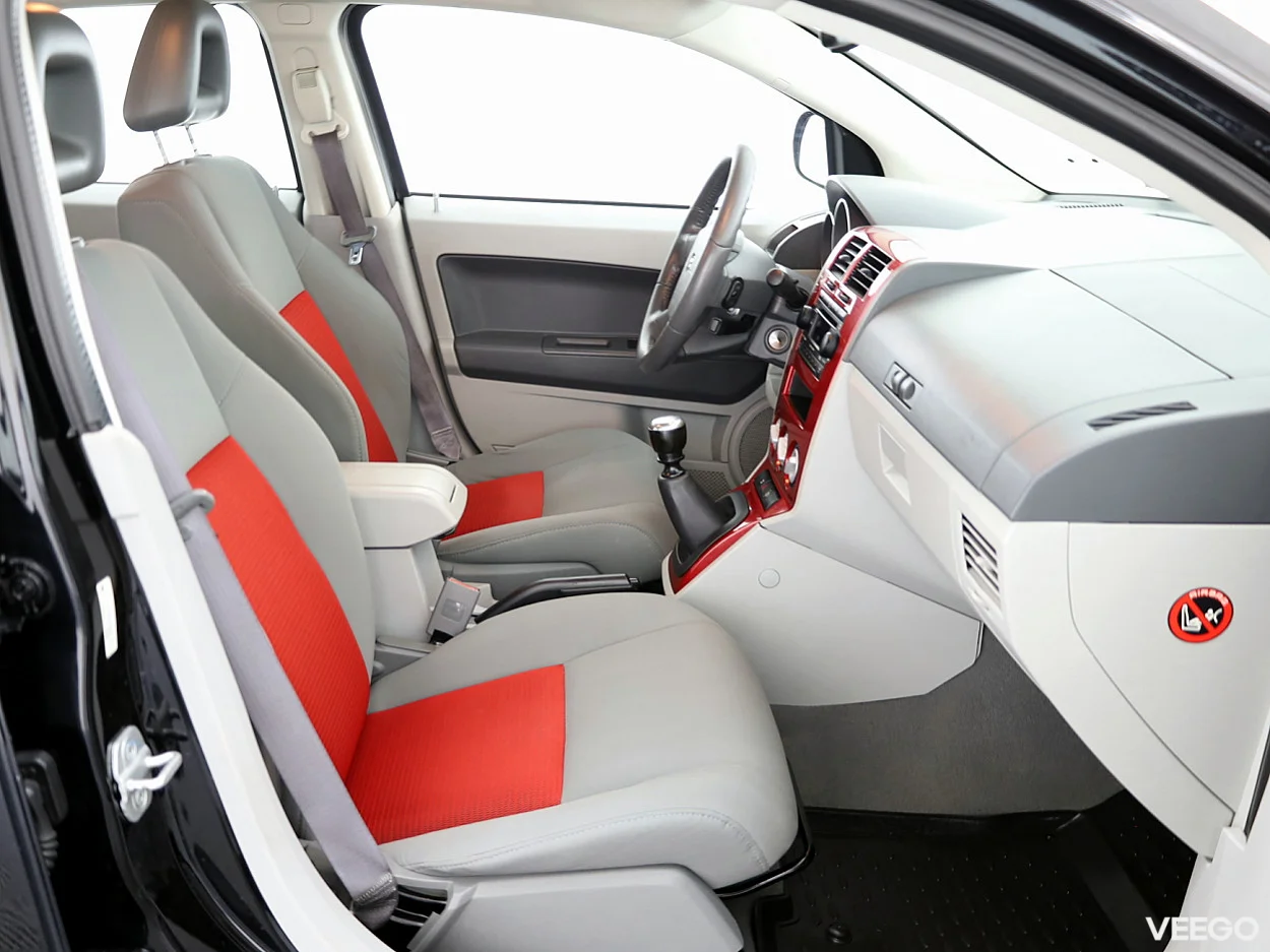 Dodge Caliber 2.0 104kW