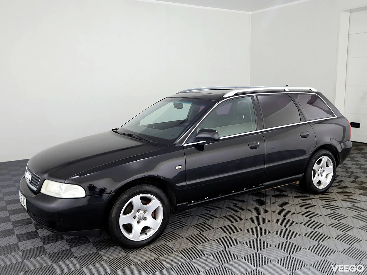 Audi A4 1.6 74kW