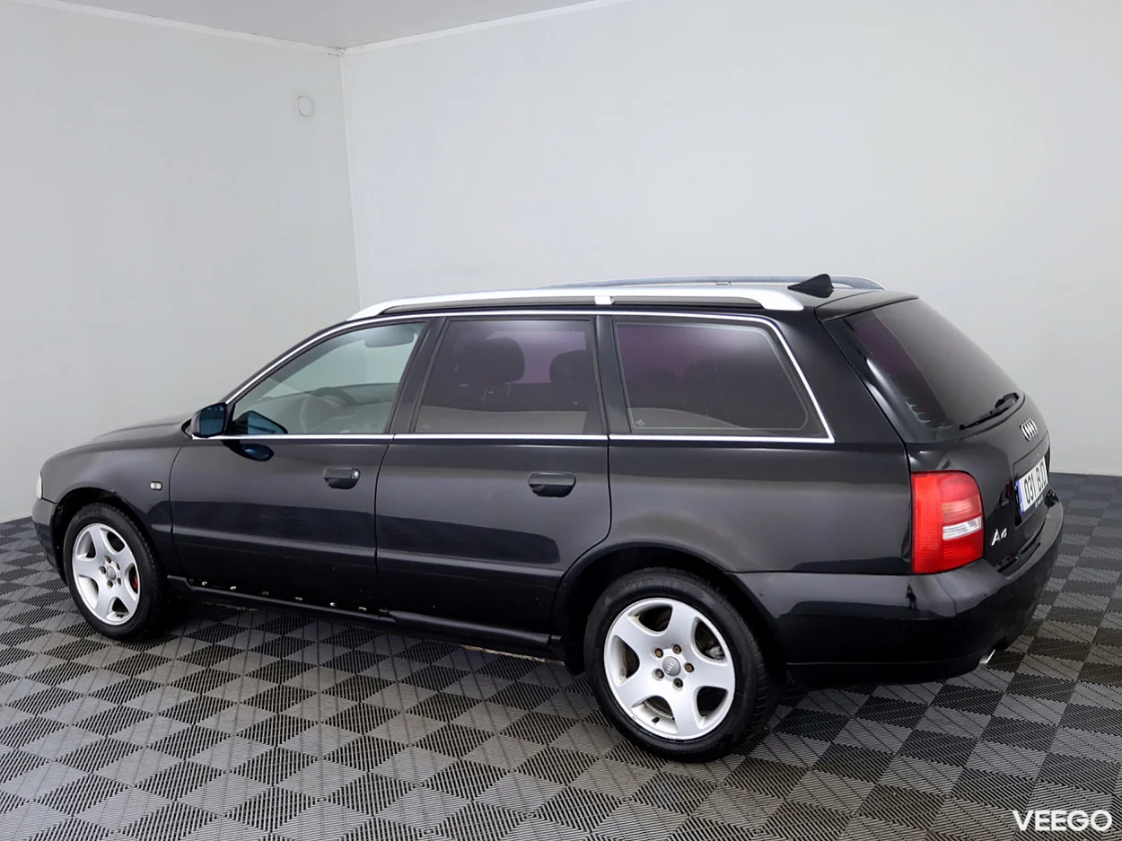 Audi A4 1.6 74kW