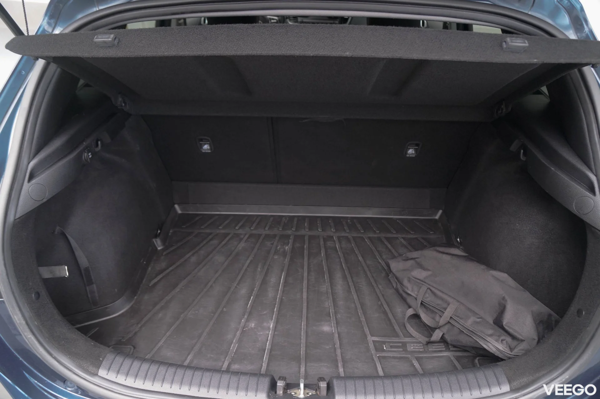 Kia Ceed LX Plus 1.6 85kW