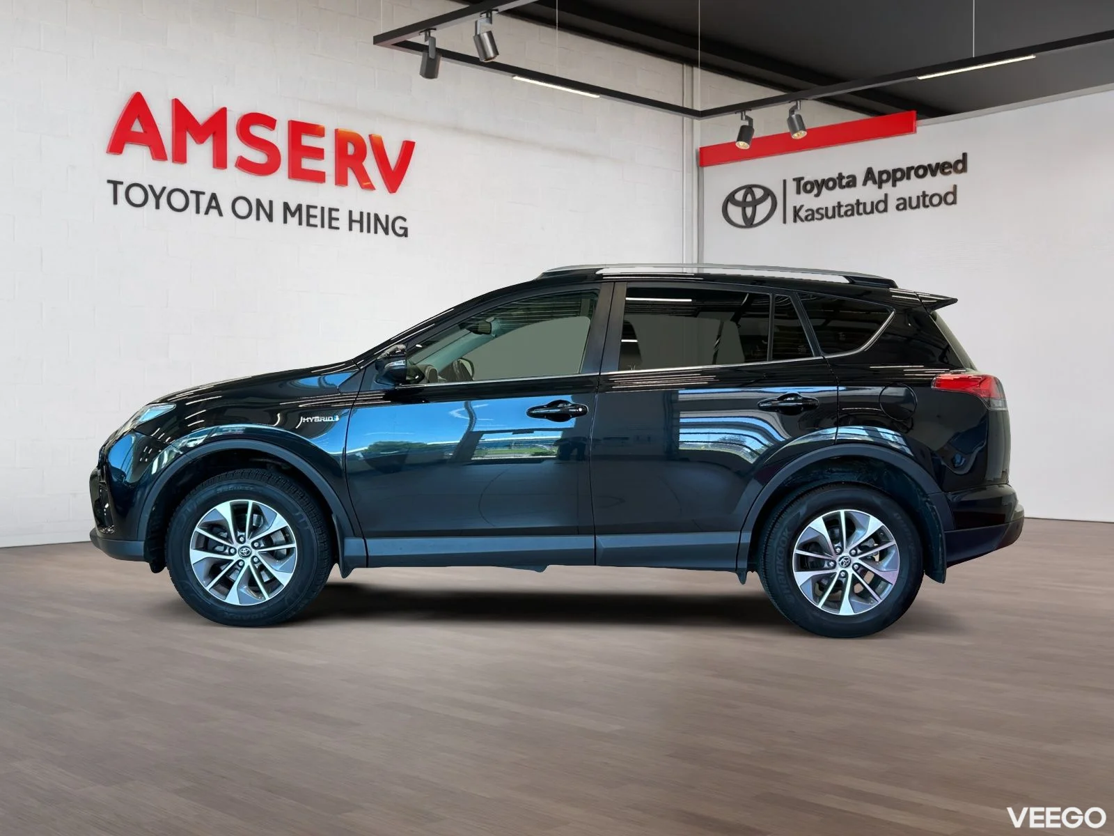 Toyota RAV4 Luxury 2.5 114kW