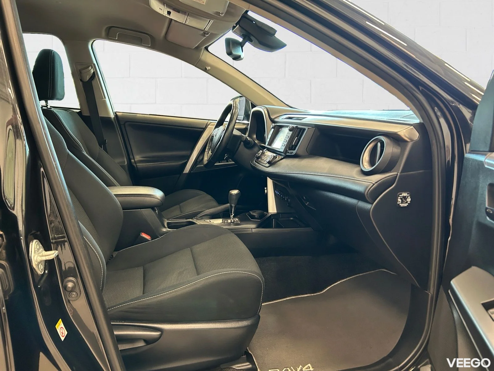 Toyota RAV4 Luxury 2.5 114kW