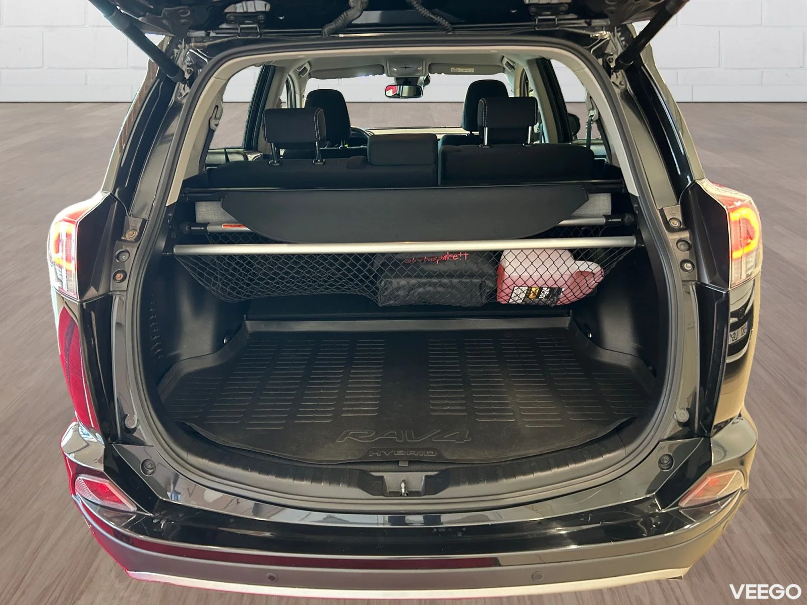Toyota RAV4 Luxury 2.5 114kW