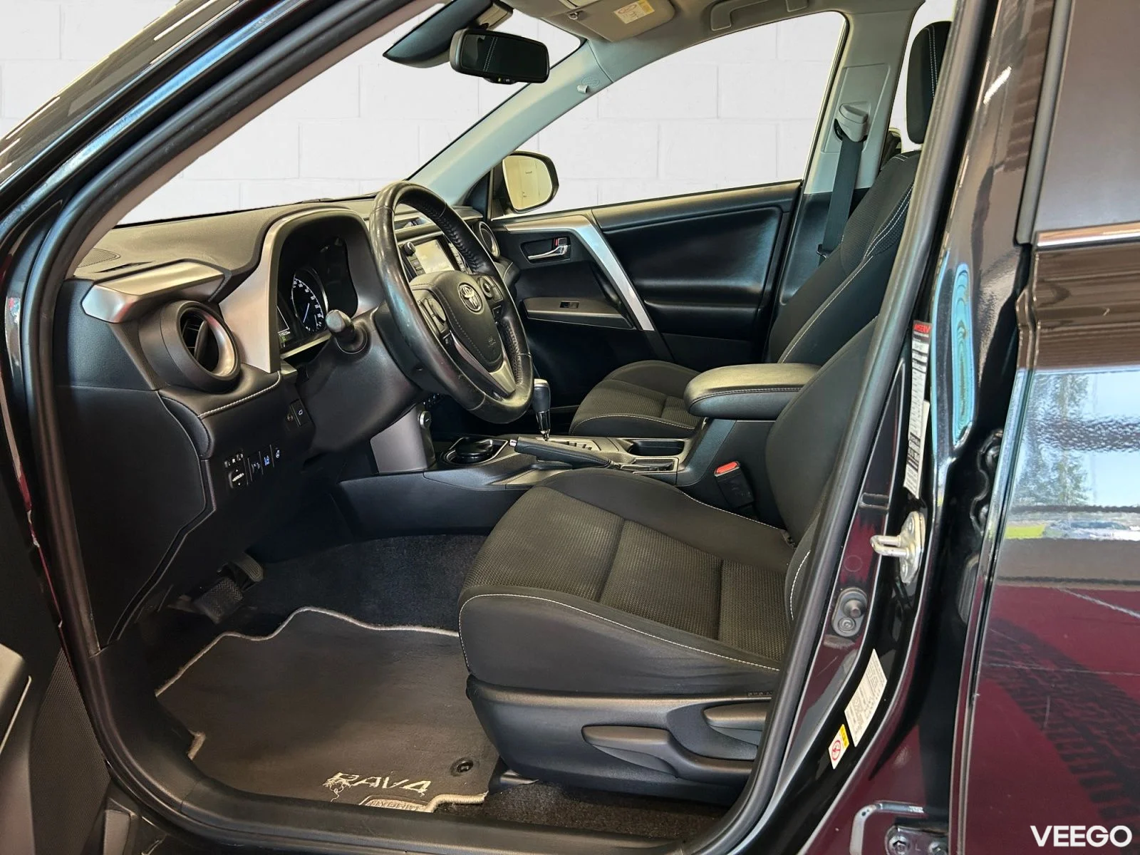 Toyota RAV4 Luxury 2.5 114kW