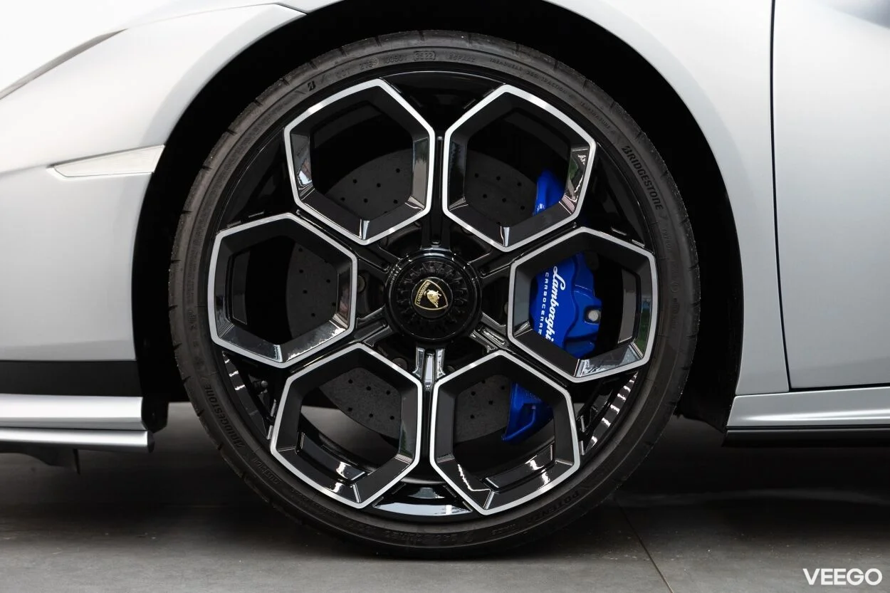 Lamborghini Huracan Tecnica 5.2 470kW