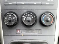 Toyota Auris 1.4 71kW thumbnail